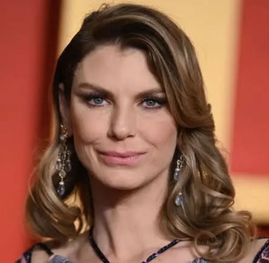 Angela Lindvall